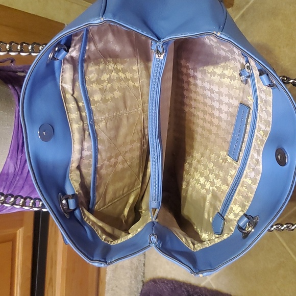 Karl Lagerfeld purse - Picture 5 of 12